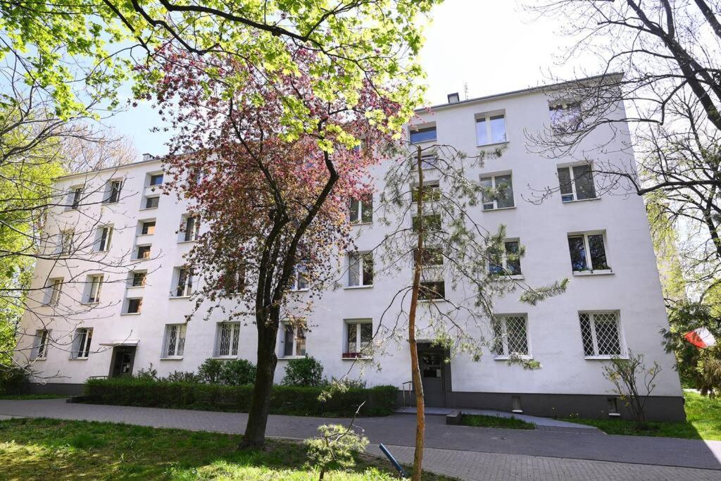 Saska Kepa -ul. Francuska 2' Min Apartment *